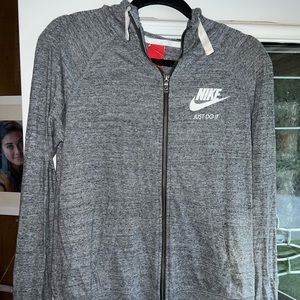 Like New size medium sweatshirt